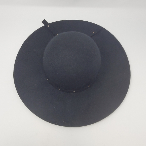 ECOTE URBAN OUTFITTERS 100% WOOL BLACK FLOPPY HAT BRASS STUDDED BAND WOMEN OS - Picture 12 of 12